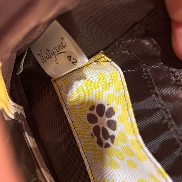 COPY - Thirty-One Floral Wristlet Clutch - Picture 7 of 14
